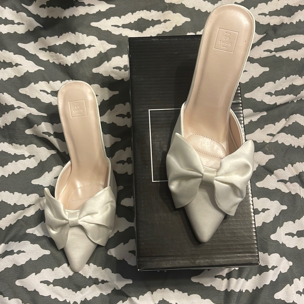 3.5inch satin mules